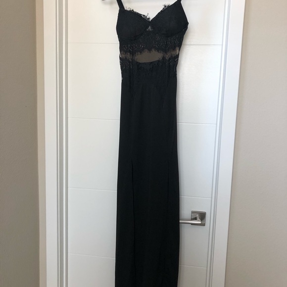 Sexy black fitted dress with lace/sheer accent - Picture 2 of 12